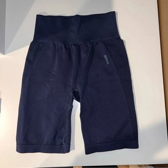 Gymshark Flex Cycling Shorts Size Small - Picture 1 of 3